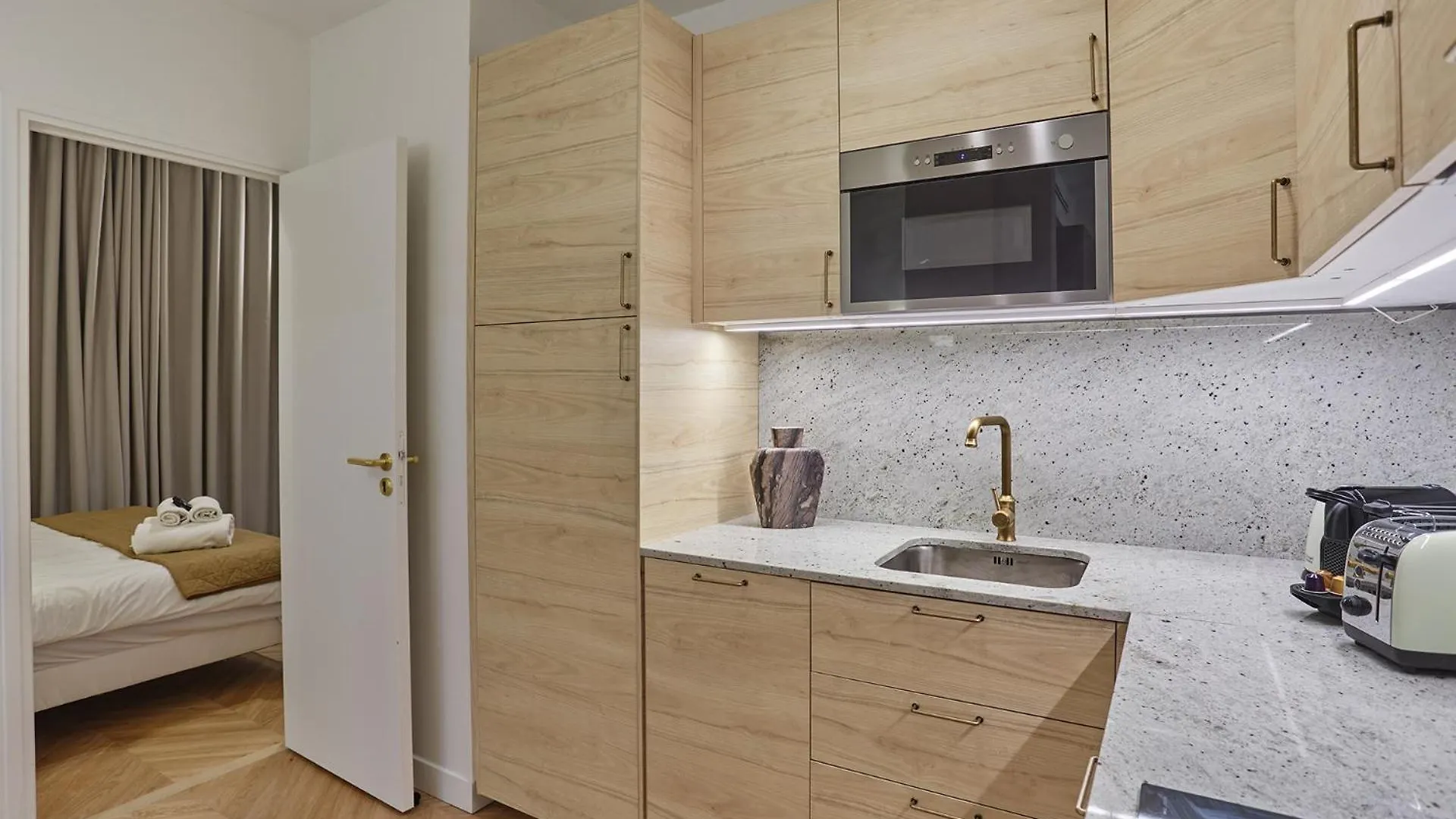 Sublime Air-Conditioned Apartment Center Of Paryż Francja